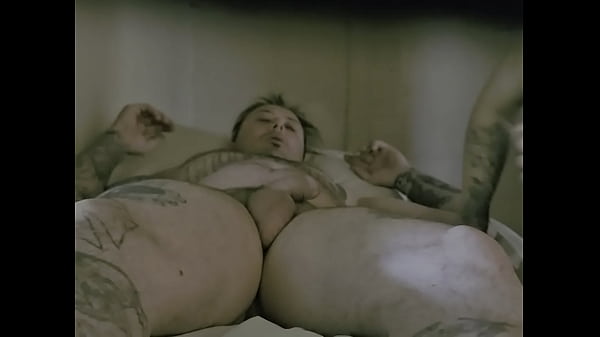 Nonton Sexy Native Milf Wife Autumn Sunshine Sucking Big White Cock thumbnail