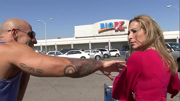 Savanna_Jane Is_A Milf In Heat