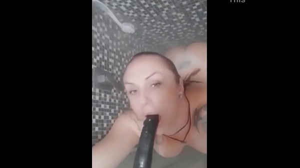 HotGirl gets hornyand masturbate_herself_Dildo fucking and Fingering Close up assand pussy