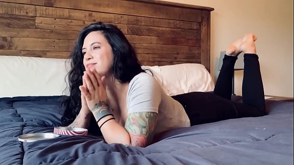 Mean Giantess thumbnail