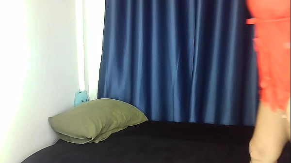 Nonton Thaiger Squirts A River And Cums Hard thumbnail