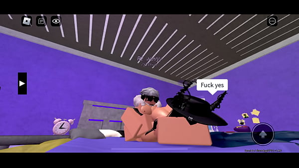 A Roblox fanfucks me hard