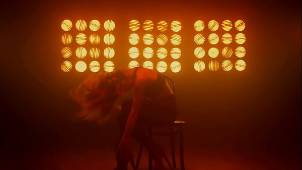 POLEDANCE STRIP TEASE DANÇA SENSUAL