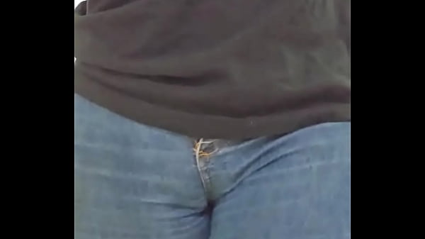 Nonton Cal&ccedil;a Jeans Torando Minha Bucetinha thumbnail