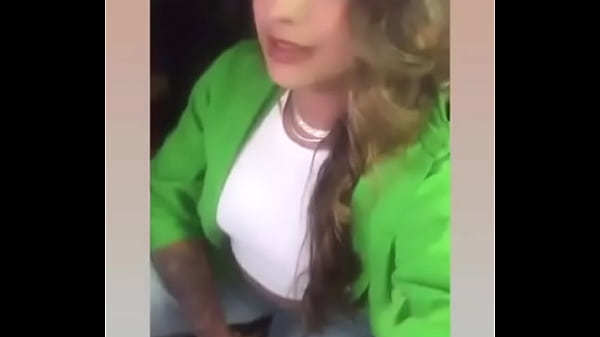 Hoje &eacute; meu niver cad&ecirc; os trastes para me mimar 