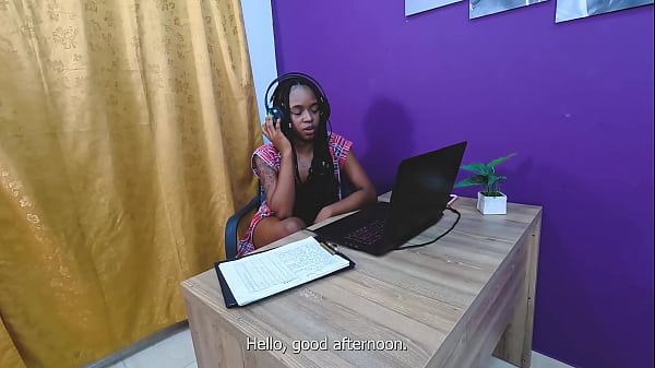 Nonton Personalized Customer Service thumbnail