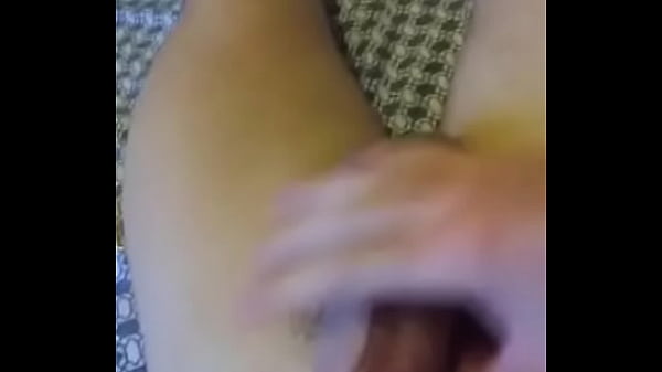 Play MP4 - MEU PAU ROSADO SUPER GROSSO E GRANDE GOZANDO LITROS NA PUNHETA