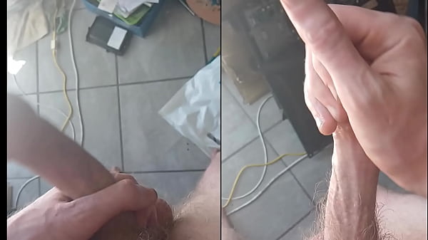 Play MP4 - Big Dick in Slowmotion