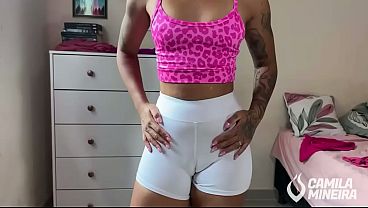 Gostosa No Estilo "cameltoe" thumbnail
