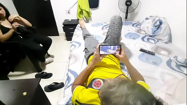 Play MP4 - No Quer&iacute;a Ayudarme&period; PERO LE AYUDE