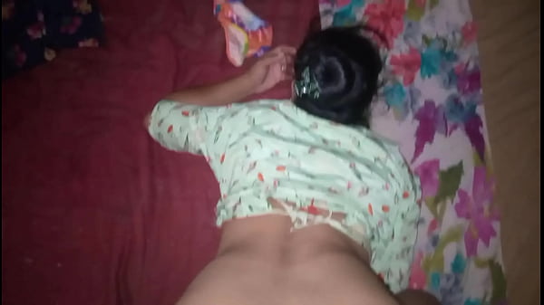 Desi girlfriend_Ko pela