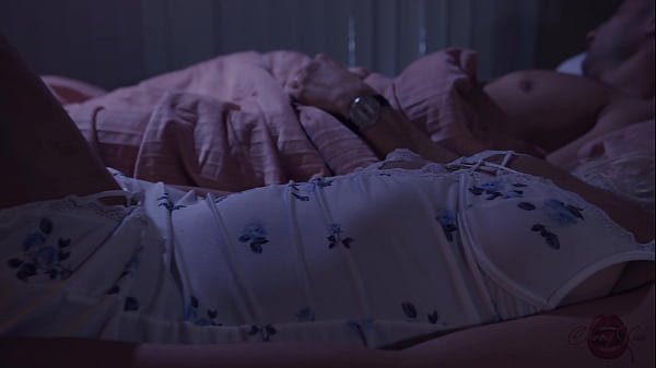 Nonton Cock Hungry Blonde Makes Sure She Takes What Her Husband Won't Give thumbnail