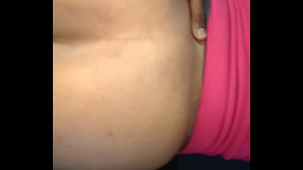 Huge bootyEbony sucks construction workerand