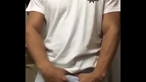 pauz&atilde;o do novinho tatuado 