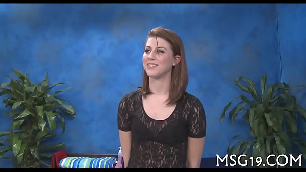 Supple beauty enjoys insertion