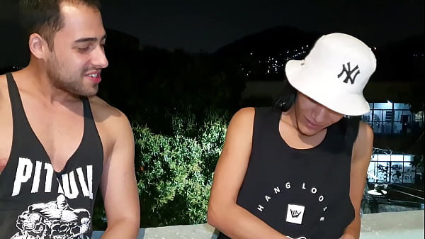 Play MP4 - Viagem ao Rio de Janeiro comi na favela a famosa Agatha Kent