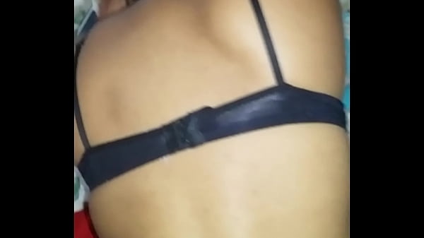 Quem quer saircom nois deixa_o zap nos comentario