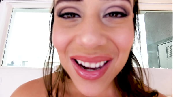 Carmela Clutch Huge Cock Pov Blowjob All The Way Down Deepthroat Facefuck And Cum Swallow - Wow! A thumbnail