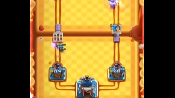 Fodendo com a vida da lvl11 com meu deck de bruxa 