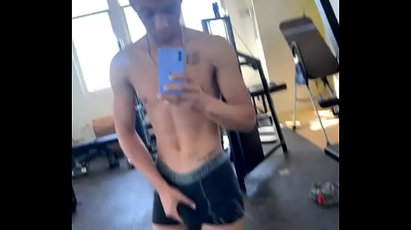 Nonton I Need A Workout Buddy! thumbnail