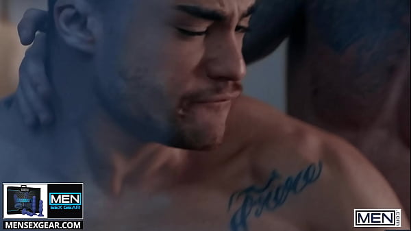 Play MP4 - Bubble butt twin gets stretched &lpar;Beaux Banks&comma; William Seed&rpar; -  - Follow and watch William Seed at www&period;men&period;com&sol;william