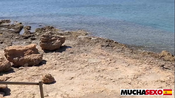 Nonton Temptation Island With Nora Barelona And Rat Penat At Muchasexo thumbnail