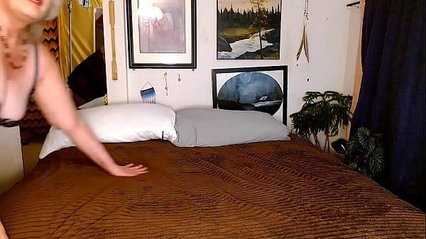 Nonton Dawnskye1962 - Update #159 - 1312 Dawn Gives Carlos A Romp - Nov 10, 2025 thumbnail