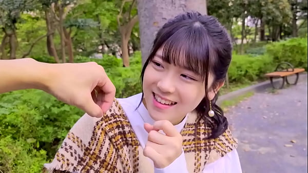 Part1 美パイ〇ン&美ボディーを持つ美女jd【あかり 20歳】先日、留学先のアメリカから日本へ無事帰国する事ができた僕。大切な彼女である『あかり』を呼び出して、数ヶ月ぶりの再会&デートを楽しむことに！