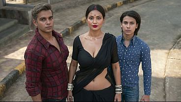 Pyasi Indian Desi Bhabhi Hardcore Sex With Bra Shopkeeper Bra Wale Ne Chod Kar Bhabhi Ki Choot Ko Sukoon Diya Hindi thumbnail