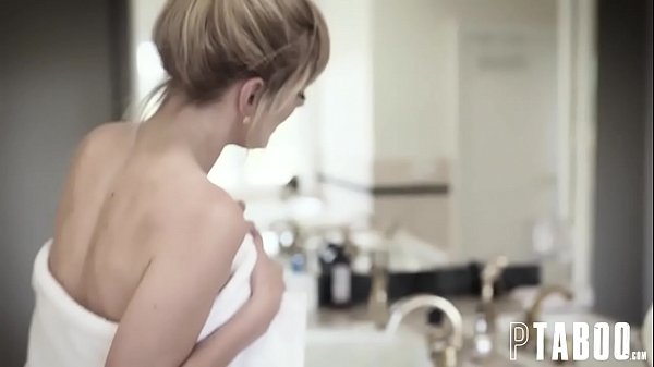 Casey Calvert, Mona WalesIn Monster_Part 1