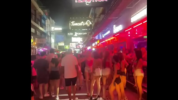 Nonton Buy That Ticket thumbnail