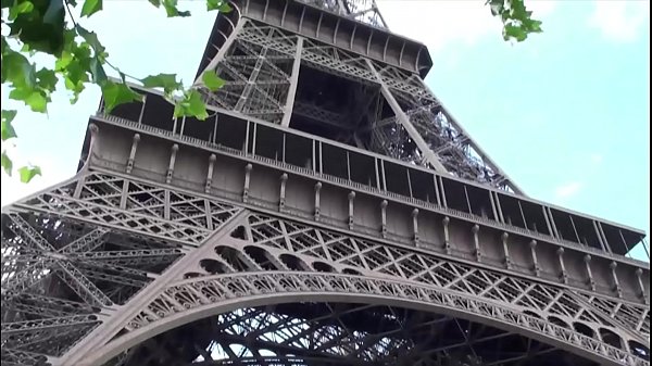 Extreme sex by the EiffelTower in Paris_France with a pretty girl and 2_guys