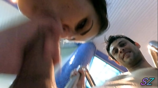 Chupando Pau, Sexo Oral Na Piscina thumbnail