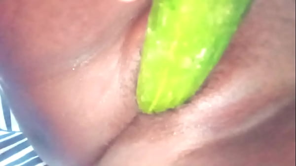 Play MP4 - Desibhabhi Sex Sister-in-law went into the room and had sex with Cucumber