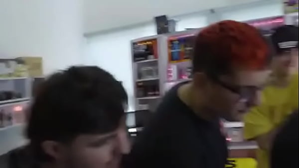 Yanpol construyendo una pc 