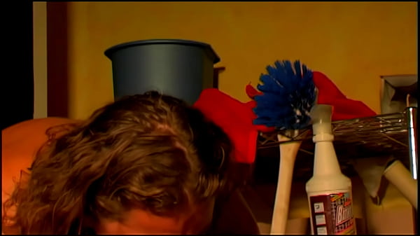 Sexy Island Girls Gets Double Penetrated On A Boat By Two Dark Cocks thumbnail