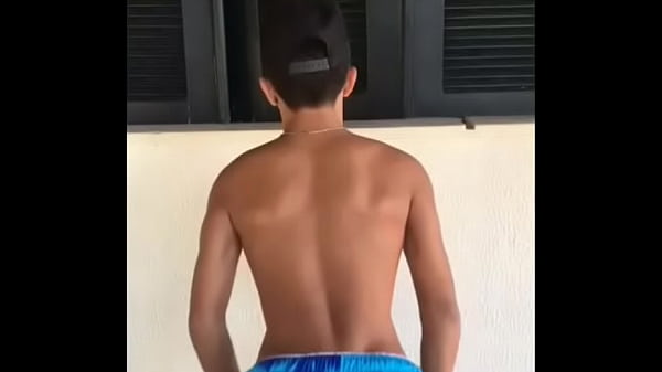 Novinho agitando a internet no xvideos 