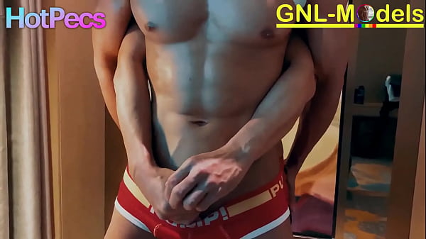 Play MP4 - Horny asian guy gets muscle worshipped and nipple played