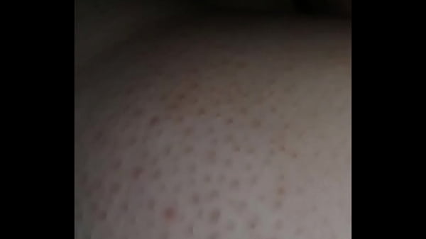 na bucetinha por tr&aacute_s