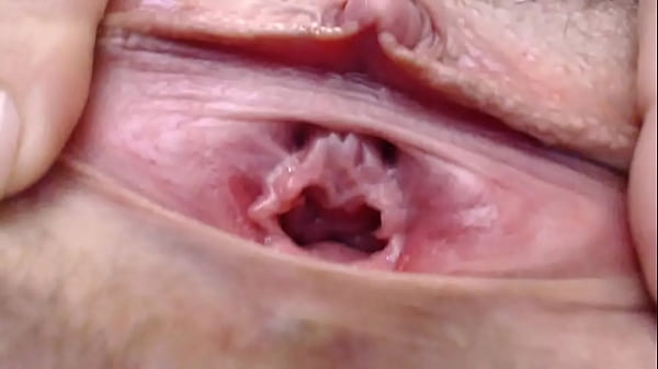 Play MP4 - amateur big clit rubbing orgasm in closeup webcam