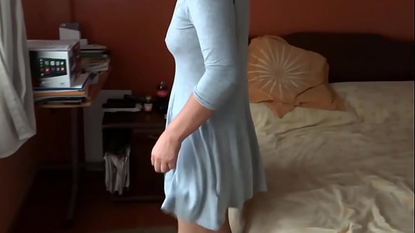 I love showing off in front of my stepson's friends and seeing how they masturbate and cum 