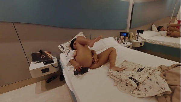 Masturba&ccedil;&atilde;o para outro vira anal profundo 