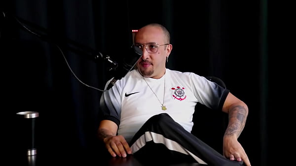 Como surgiua ideiado nomeera caminhoneiro e garoto de programa esobre opolicial federal ThiagoBarão_SHEER RED