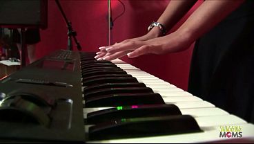 Nonton Musical Milfs Get Applause For Their Wonderful Performance, But They Want More. A Man Approaches And Gives Them Exactly What They Need, Which Is Sex Toy And His Pecker In Long And Steamy Group Sex. thumbnail