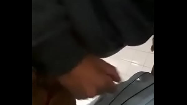 Chupei O No Banheiro thumbnail