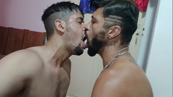 Pauzudo Safado Me Fez Delirar Na Linguada Pra Depois Socar Ate O Talo thumbnail