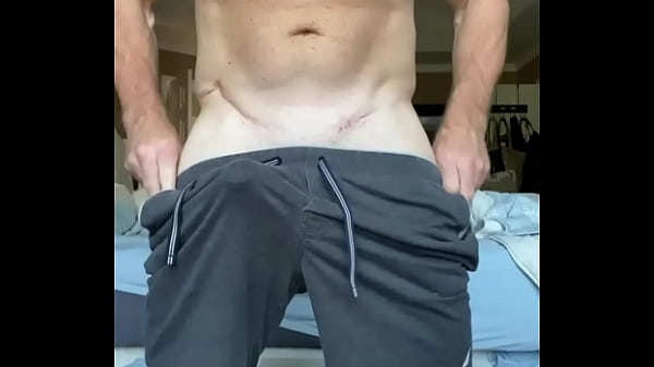 Nonton Wanking For Everyone To See! thumbnail