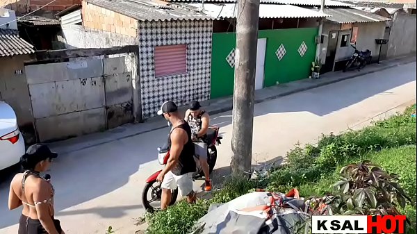 Sexo A Tres Real Amador A Casada Dando Cu E Buceta Pro Marido E Pro Amigo thumbnail