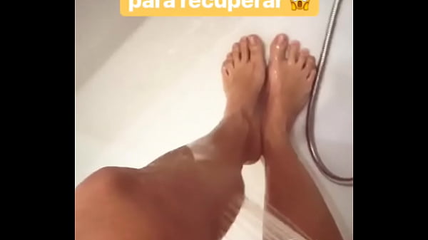 Video Instagram Irene Junquera reflejo ducha