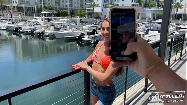 Play MP4 - GOTFILLED Mackenzie Mace's muff gets filled